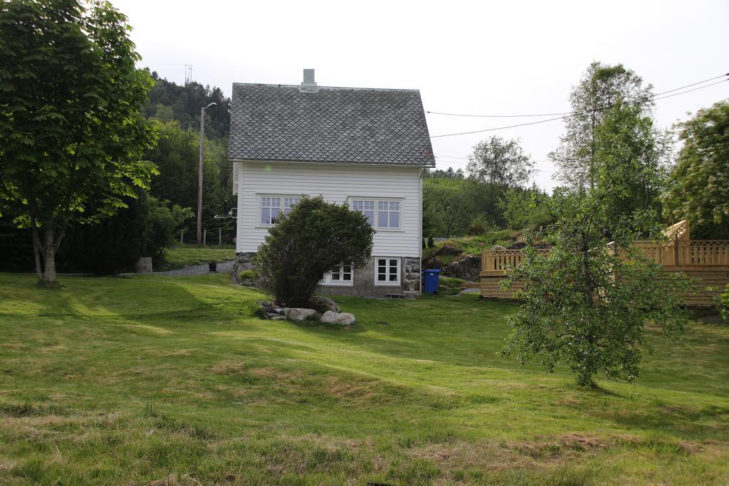 Skomakergarden Ulsteinvik Exterior photo